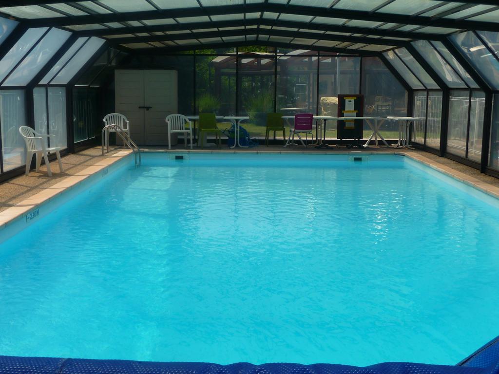 Logis La Rose Des Vents Otel Volvic Dış mekan fotoğraf