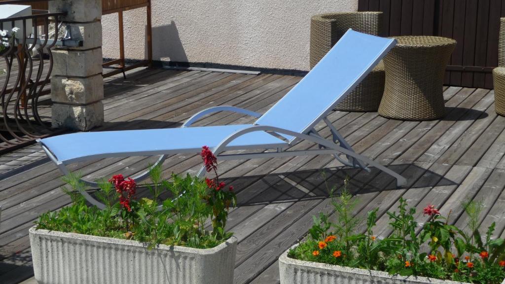 Logis La Rose Des Vents Otel Volvic Oda fotoğraf