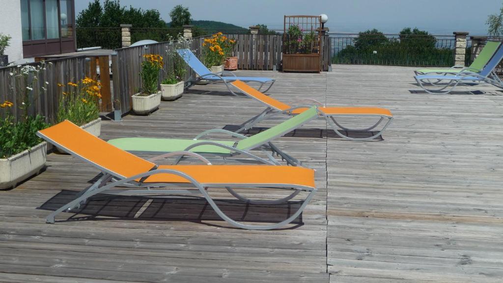 Logis La Rose Des Vents Otel Volvic Dış mekan fotoğraf