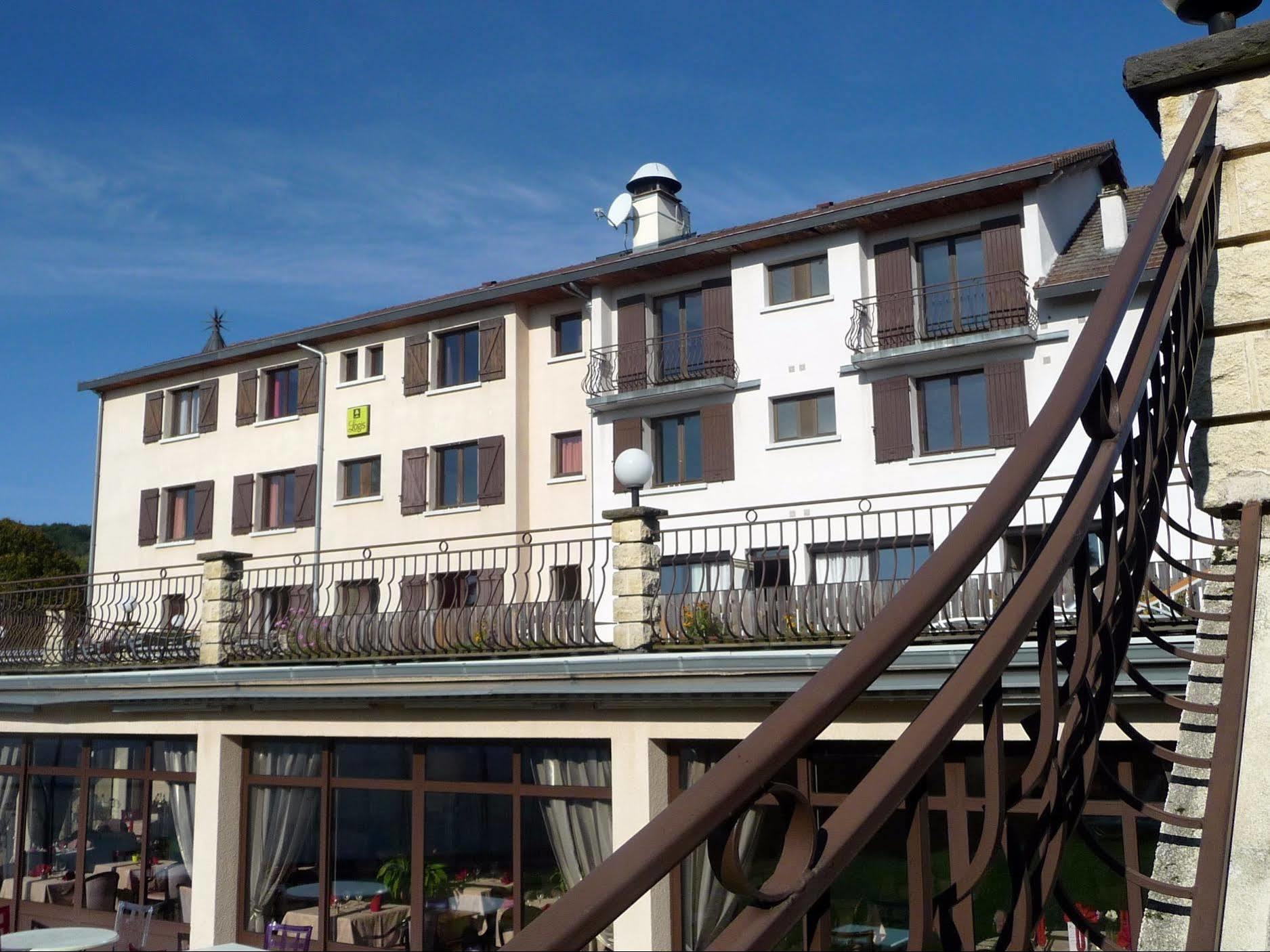 Logis La Rose Des Vents Otel Volvic Dış mekan fotoğraf
