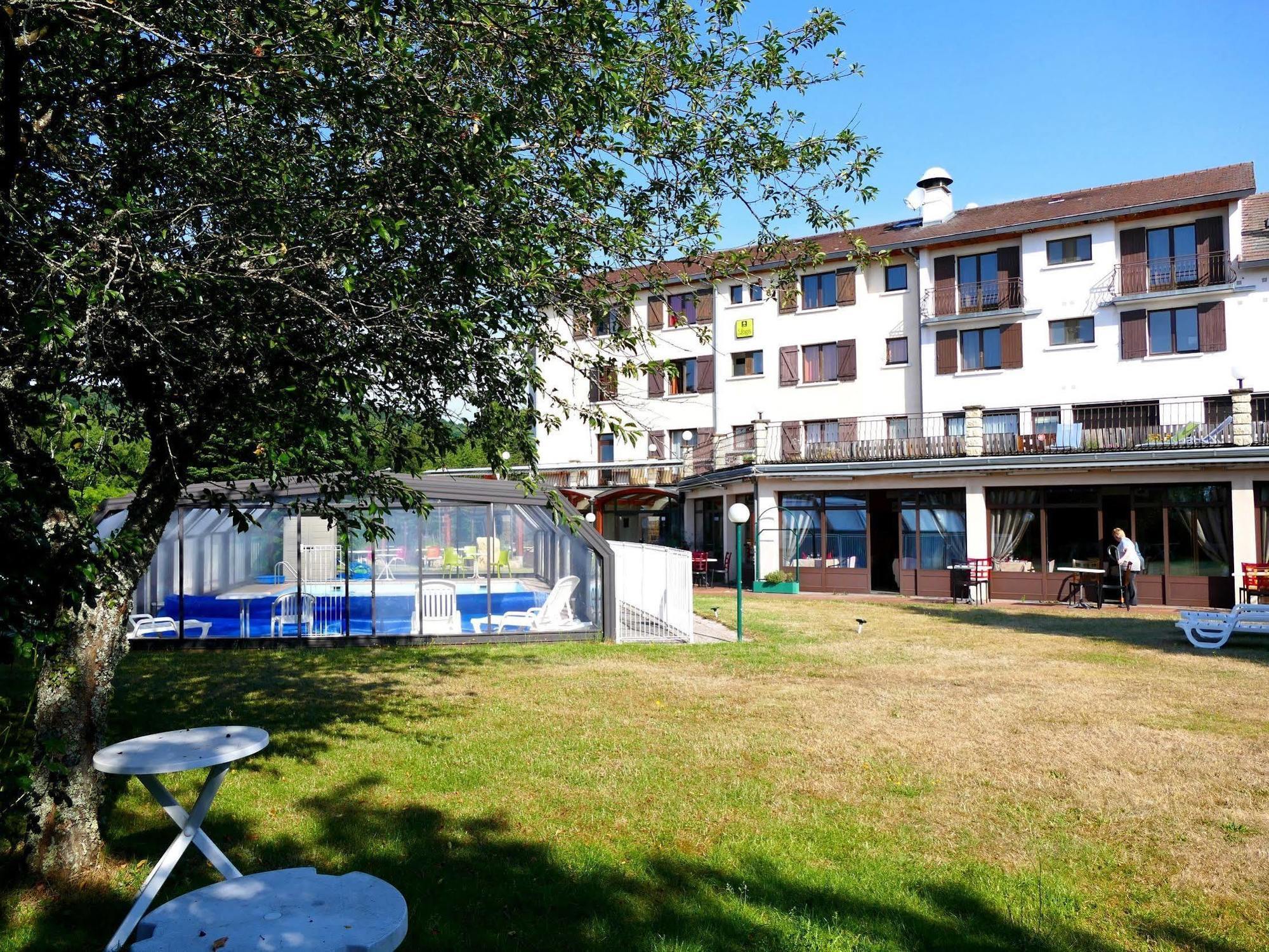 Logis La Rose Des Vents Otel Volvic Dış mekan fotoğraf